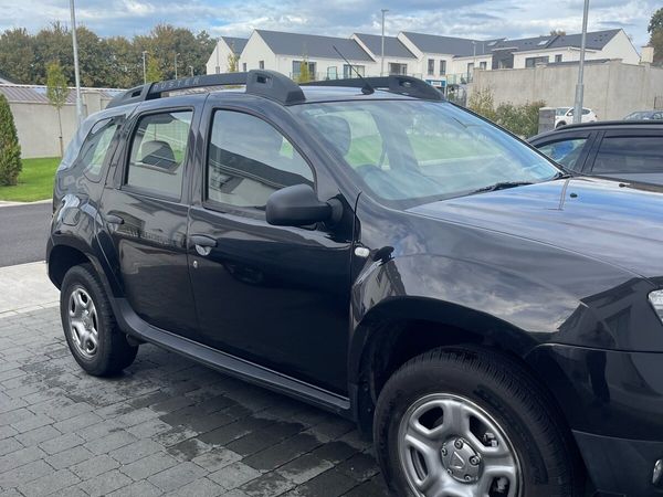 Dacia Duster SUV, Diesel, 2017, Black
