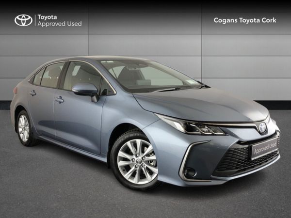 Toyota Corolla Saloon, Petrol Hybrid, 2025, Grey