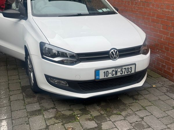 Volkswagen Polo Hatchback, Petrol, 2010, White