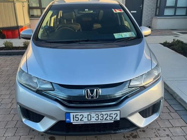Honda Fit Hatchback, Petrol Hybrid, 2015, Silver