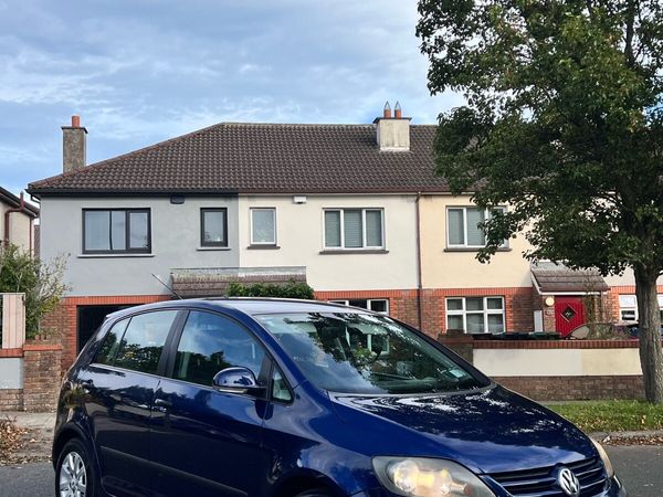 Volkswagen Golf Hatchback, Petrol, 2006, Blue