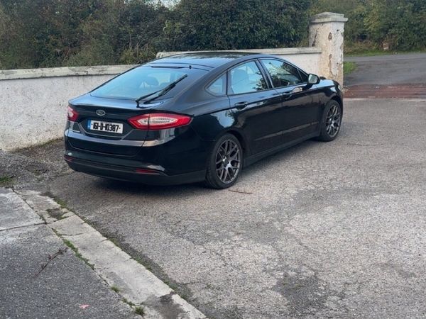 Ford Mondeo Hatchback, Diesel, 2016, Black