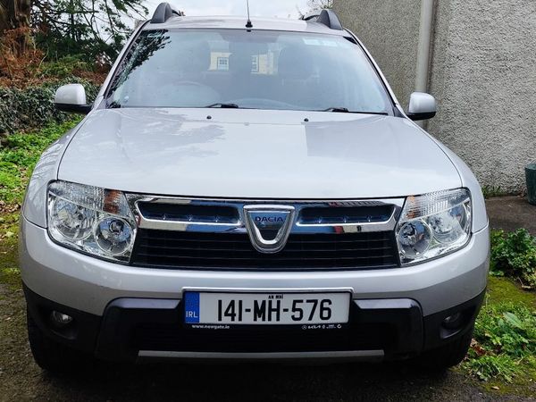 Dacia Duster SUV, Diesel, 2014, Silver