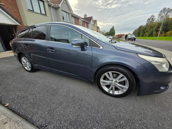 Toyota Avensis Estate, Diesel, 2009, Blue