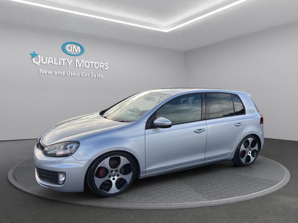 Volkswagen Golf Hatchback, Petrol, 2013, Silver