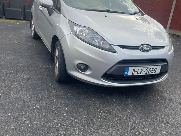 Ford Fiesta Hatchback, Diesel, 2011, Silver