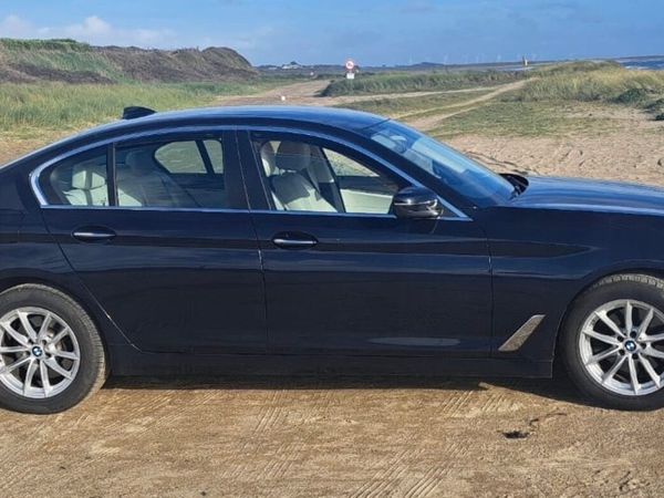 BMW 5-Series Saloon, Diesel, 2017, Blue