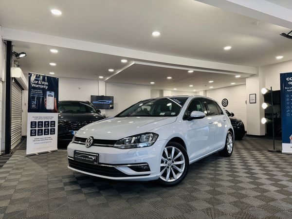 Volkswagen Golf Hatchback, Petrol, 2017, White
