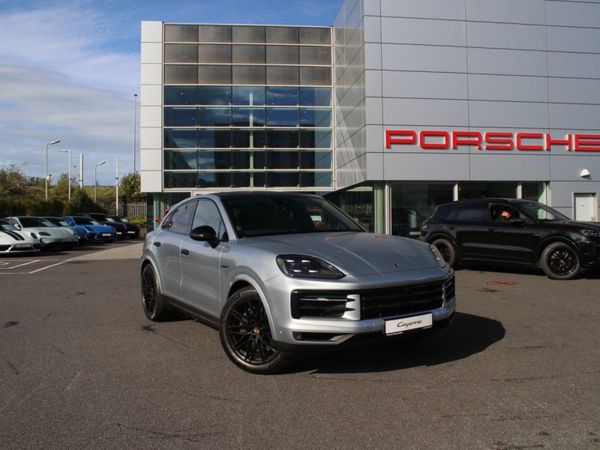 Porsche Cayenne SUV, Petrol Plug-in Hybrid, 2025, Silver