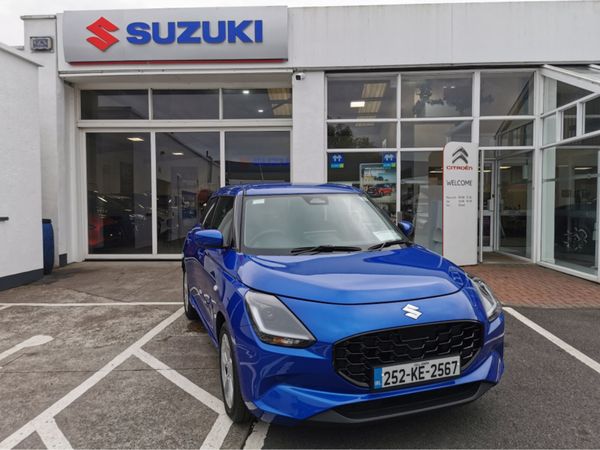 Suzuki Swift Hatchback, Petrol Hybrid, 2025, Blue