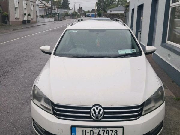 Volkswagen Passat Estate, Diesel, 2011, White