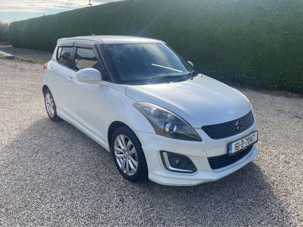 Suzuki Swift Hatchback, Petrol, 2016, White