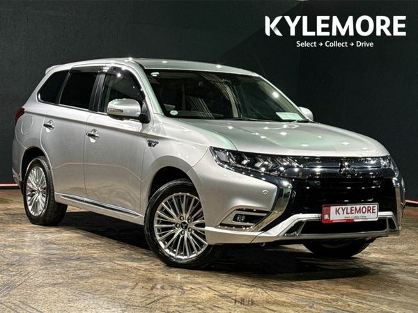 Mitsubishi Outlander SUV, Petrol, 2021, Silver