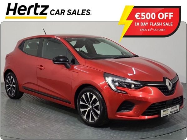 Renault Clio Hatchback, Petrol, 2023, Red