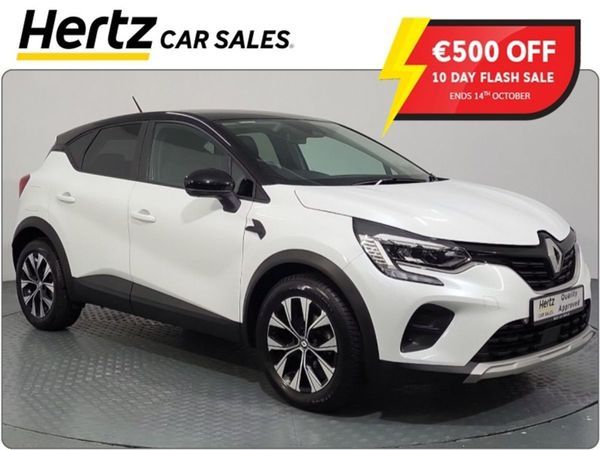 Renault Captur Hatchback, Petrol, 2023, White