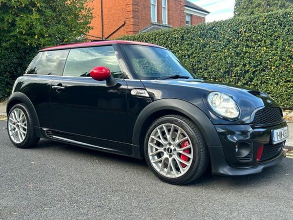Mini Cooper Hatchback, Petrol, 2011, Black