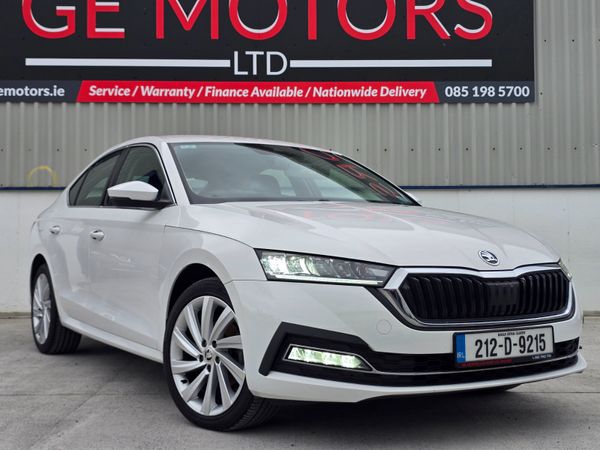 Skoda Octavia Saloon, Diesel, 2021, White