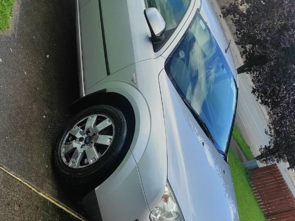 Ford Mondeo Saloon, Diesel, 2004, Silver