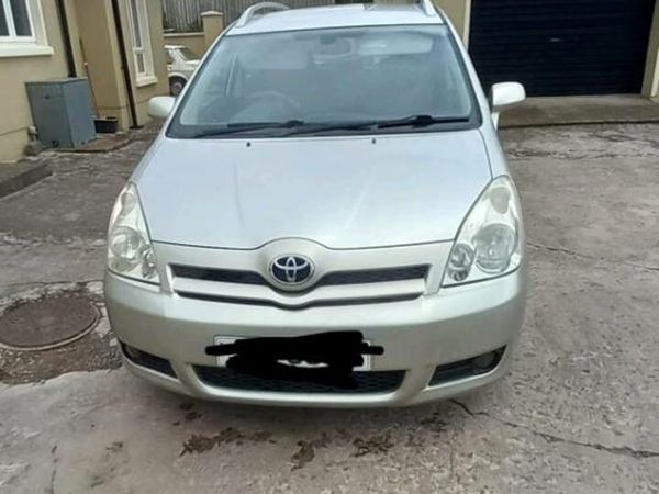 Toyota Corolla MPV, Diesel, 2006, Silver