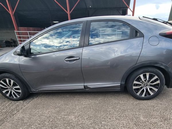 Honda Civic Hatchback, Diesel, 2016, Grey