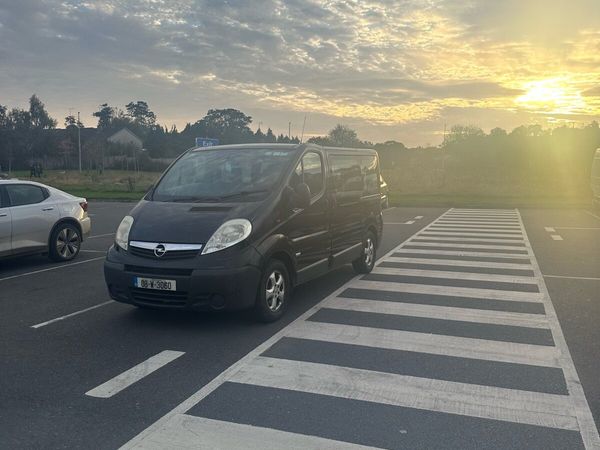 Opel Vivaro MPV, Diesel, 2008, Black