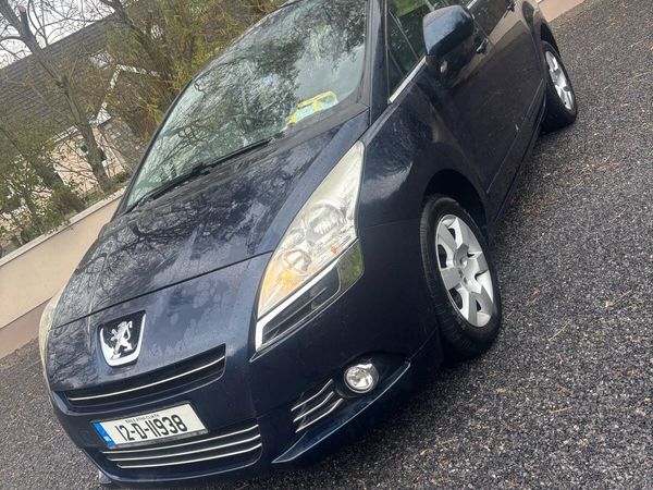 Peugeot 5008 MPV, Diesel, 2012, Blue