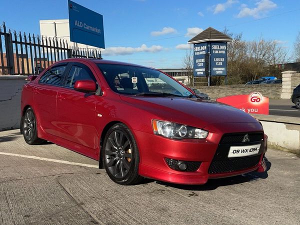 Mitsubishi Lancer Saloon, Petrol, 2009, Red
