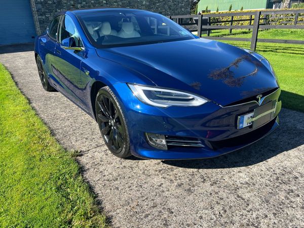 Tesla Model S Hatchback, Electric, 2018, Blue