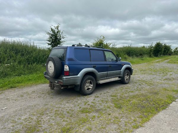 Toyota Land Cruiser SUV, Diesel, 2002, Blue