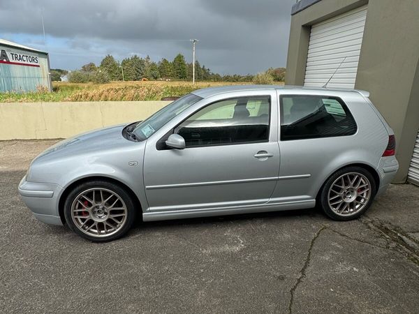 Volkswagen Golf Hatchback, Diesel, 2002, Silver