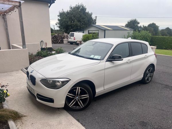 BMW 1-Series Hatchback, Diesel, 2013, White