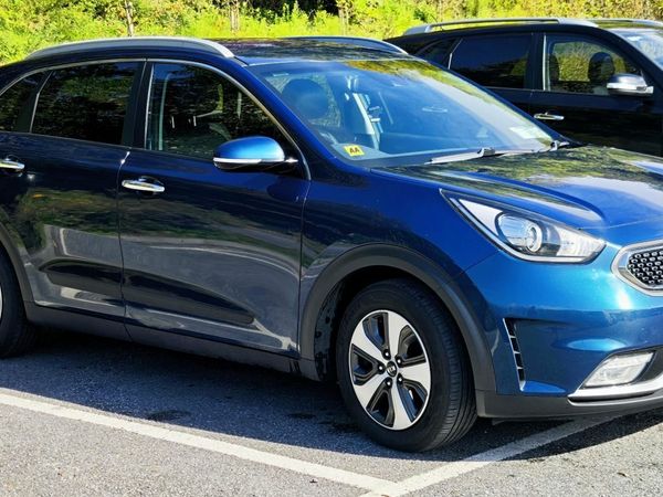 Kia Niro SUV, Petrol Hybrid, 2017, Blue