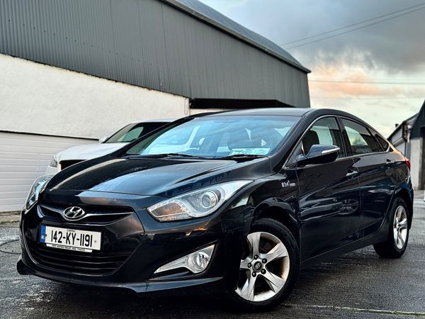 Hyundai i40 Saloon, Diesel, 2014, Black
