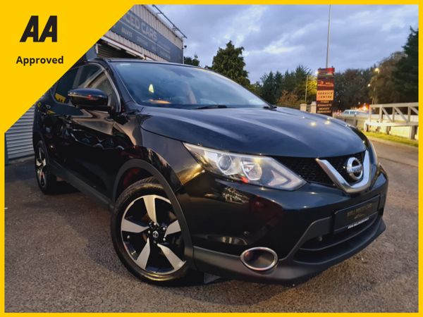 Nissan Qashqai MPV, Diesel, 2015, Black