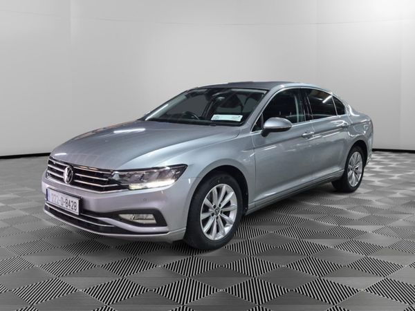 Volkswagen Passat Saloon, Diesel, 2022, Grey