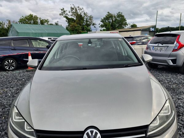 Volkswagen Golf Hatchback, Petrol, 2015, Silver