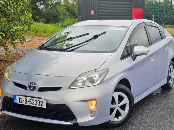 Toyota Prius Hatchback, Petrol Hybrid, 2012, Purple