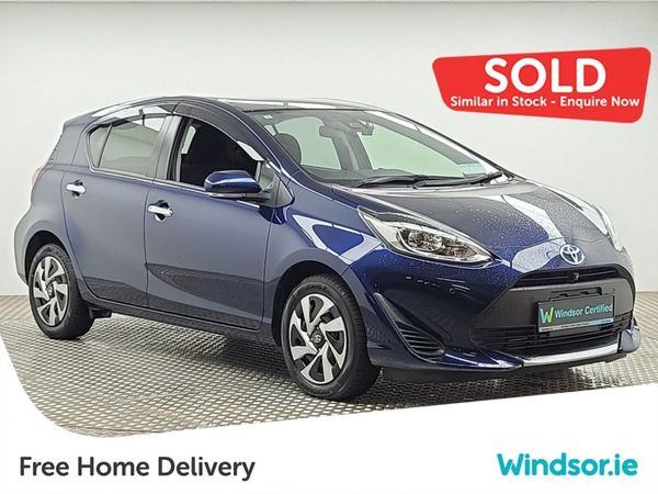 Toyota Aqua Hatchback, Petrol Hybrid, 2021, Blue