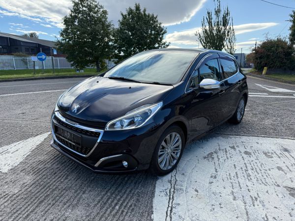 Peugeot 208 Hatchback, Petrol, 2017, Other