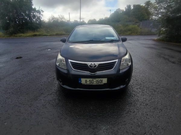 Toyota Avensis Saloon, Diesel, 2011, Grey