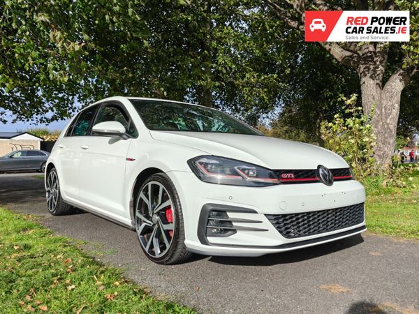 Volkswagen Golf Hatchback, Petrol, 2017, White