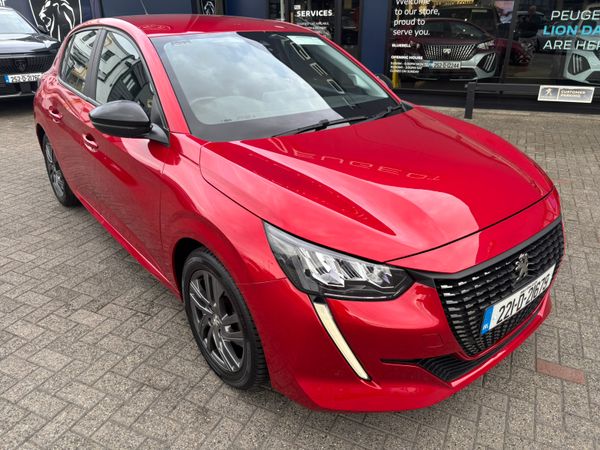 Peugeot 208 Hatchback, Petrol, 2022, Red