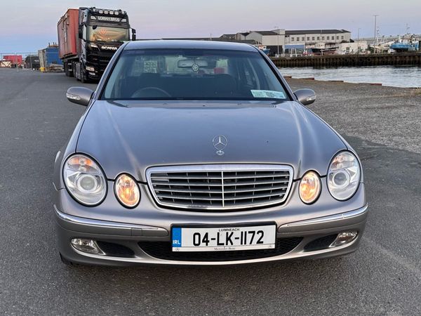 Mercedes-Benz E-Class Saloon, Petrol, 2004, Silver