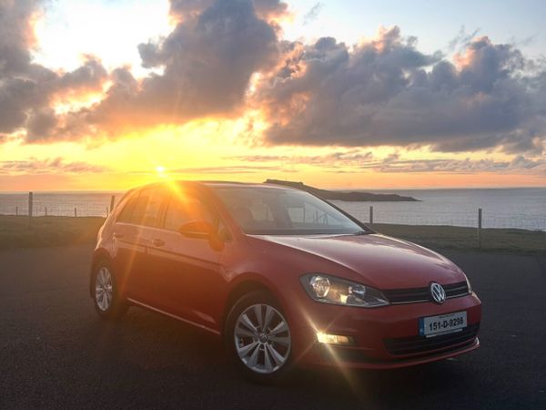 Volkswagen Golf Estate, Diesel, 2015, Red