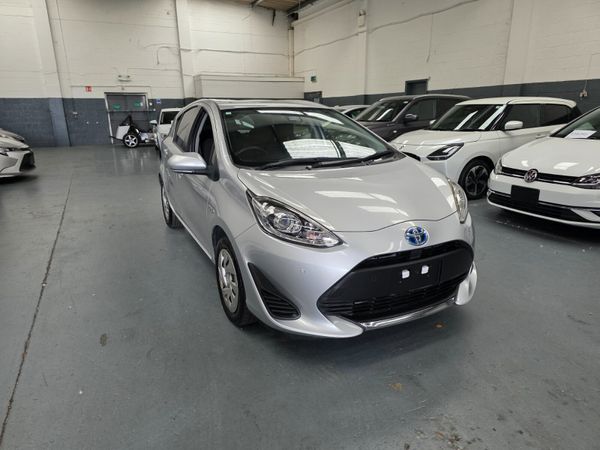 Toyota Aqua Hatchback, Petrol Hybrid, 2020, Silver