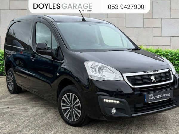 Peugeot Partner MPV, Diesel, 2016, Black
