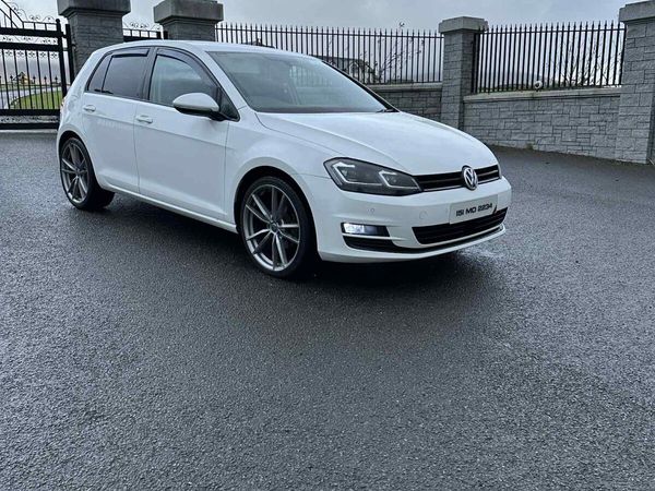 Volkswagen Golf Hatchback, Diesel, 2015, White