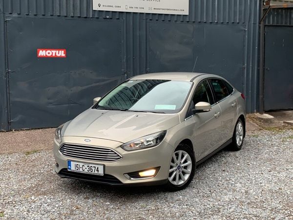 Ford Focus Saloon, Diesel, 2015, Silver