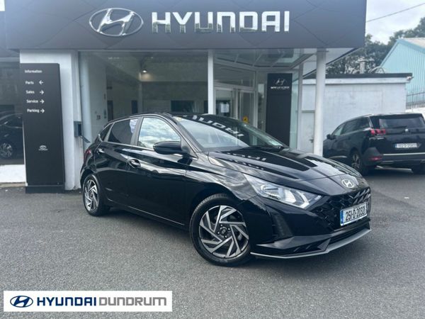Hyundai i20 Hatchback, Petrol, 2025, Black