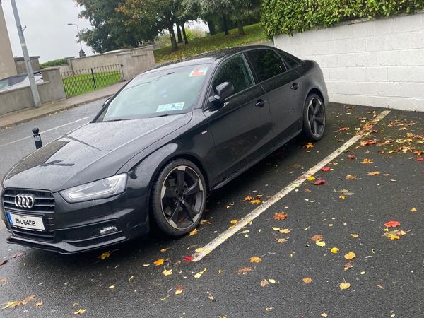 Audi A4 Saloon, Diesel, 2015, Black